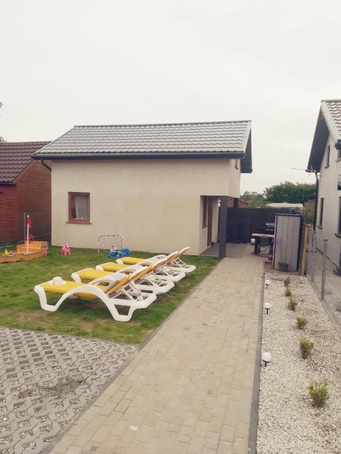 Wakacyjne Domki Villa Ustronie Morskie Exterior photo